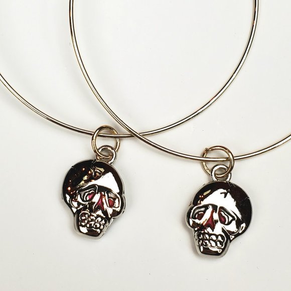 ED HARDY VINTAGE Style Earrings /Skull Hoop Earring In Base Metal - Picture 3 of 6
